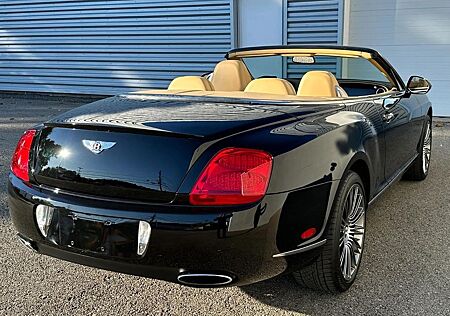 Bentley Continental GTC Speed 325kmh