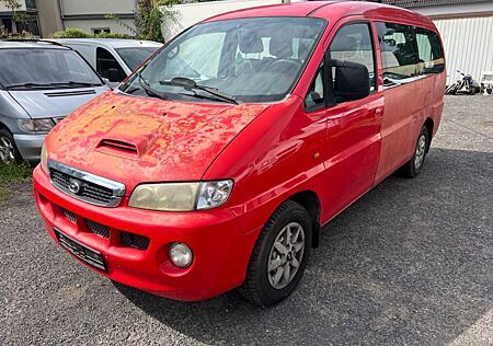 Hyundai H-1 2,5 crdi