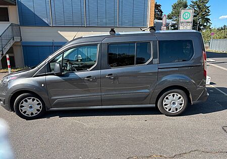 Ford Tourneo Connect 1.5 TDCi 88kW Titanium