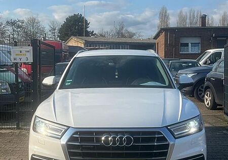 Audi Q5 40 TDI quattro sport AdBlue