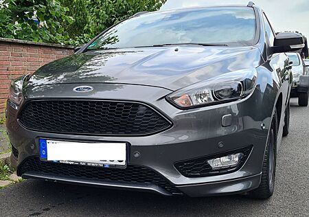 Ford Focus 1,5 EcoBoost 110kW ST-Line Turnier ST-Line