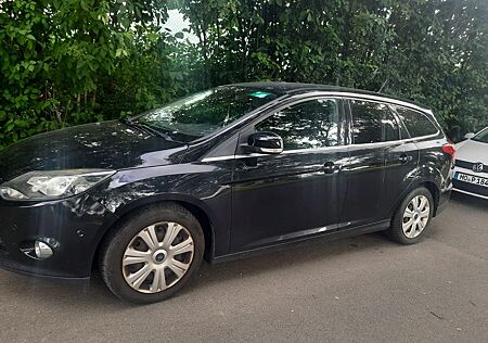 Ford Focus 2,0TDCi 103kW PowerSh. SYNC Edit. Turn...