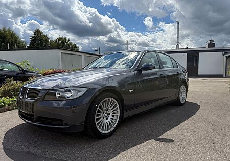 BMW 325i Automatik Rentnerfahrzeug TÜV neu