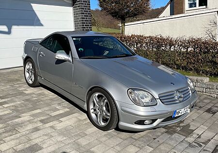 Mercedes-Benz SLK 32 AMG VOLL deutsches Fahrzeug