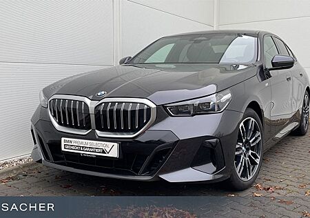 BMW 520d Lim M Sport,LCProf.DA+,adLED,360°,H/K,DAB