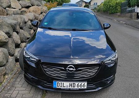 Opel Insignia 2.0 BiTurbo Diesel Exclusive Auto 4...