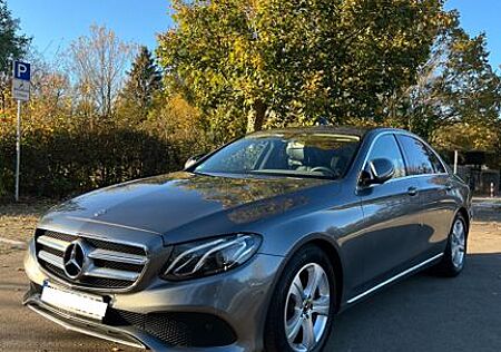 Mercedes-Benz E 220 d Automatik Junge Sterne Garantie 8fach