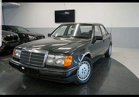 Mercedes-Benz 260 gebraucht kaufen Mercedes-Benz 260
