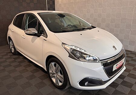 Peugeot 208 *SIGNATURE*PANO-TEMPO-LED-PDC.H-KLIMA-TOUCH