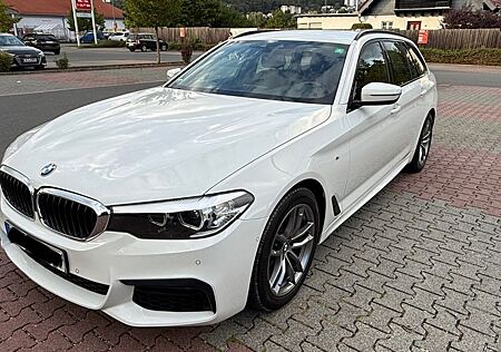 BMW 520d xDrive Touring A -M Sportpaket