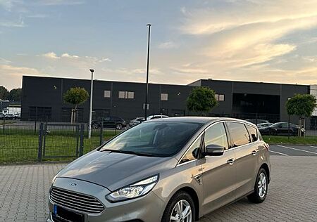 Ford S-Max 2,0 TDCi 110kW Titanium*Automatik*SHZ*AHK