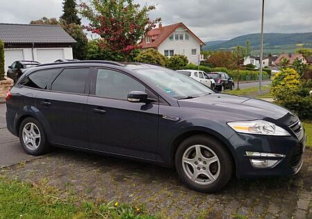 Ford Mondeo 1,6 EcoBoost Champions Edition Turnie...