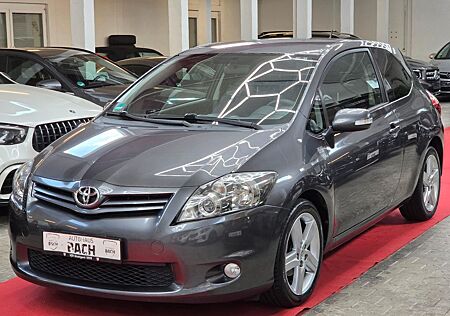 Toyota Auris Club*SCHECKHEFT*TÜV NEU*STANDHEIZUNG*8FACH