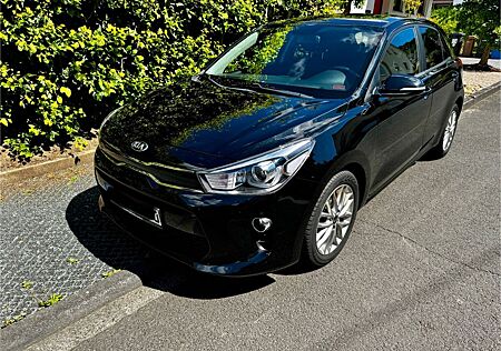 Kia Rio 1.4 Spirit Spirit