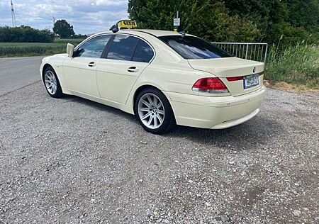 BMW 735i A E65 TAXI V8 sehr gepflegt Top Standheizun