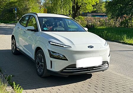 Hyundai Kona Elektro/Gepflegt/Kamera/Navi/sommer/winterr