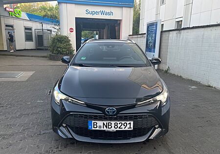 Toyota Corolla 1,8 Hybrid Touring Sports -