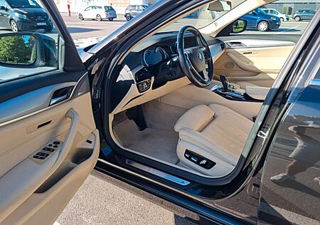 BMW 530d xDrive Leder/HUD/360Kamera