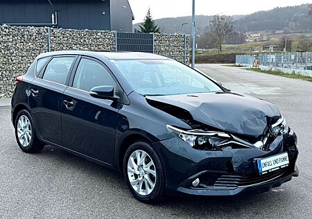 Toyota Auris 1.33/Run&Drive