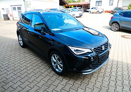 Seat Arona FR 1.0TSi DSG Navi LED SHZ ACC AHK