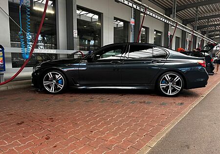 BMW 750d xDrive -M panorama carbonschwarz
