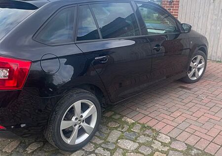 Skoda Rapid 1.2 TSI Active Spaceback Active