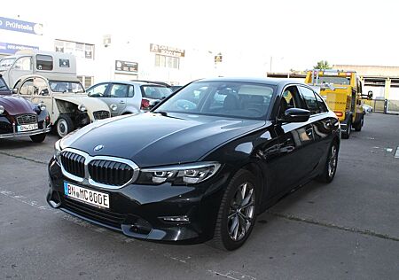 BMW 320 Baureihe 3 Lim. e Sport Line