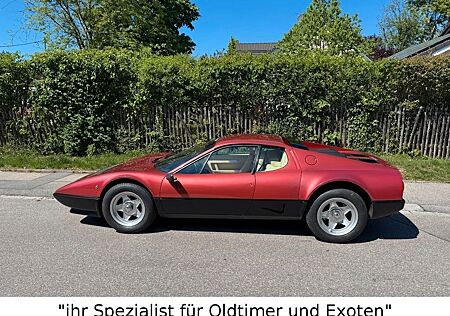 Ferrari 512 BBi Sammlerstück in Rosso Rubino