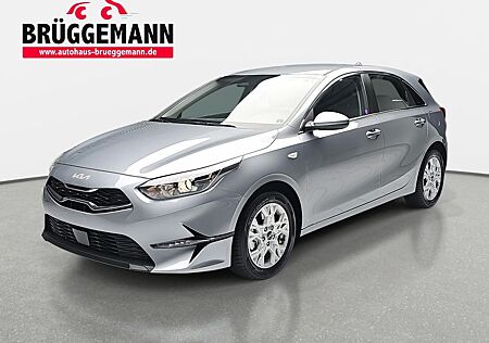 Kia Cee'd CEED 1.5 T-GDI DCT7 VISION MJ25 KOMFORT+ SITZH.