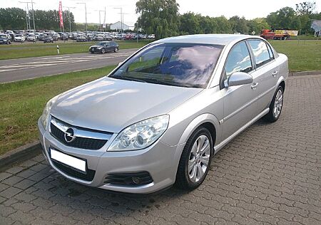 Opel Vectra C 1,6l 16V Sitzhzg ALU Scheckheft TÜV neu