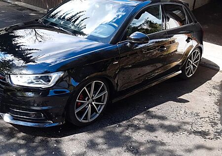 Audi A1 1.4 TFSI Sportback S- Line