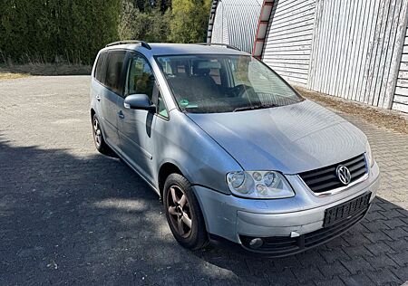 VW Touran Volkswagen Trendline