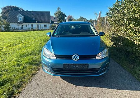 VW Golf Volkswagen VII Variant Comfortline BMT
