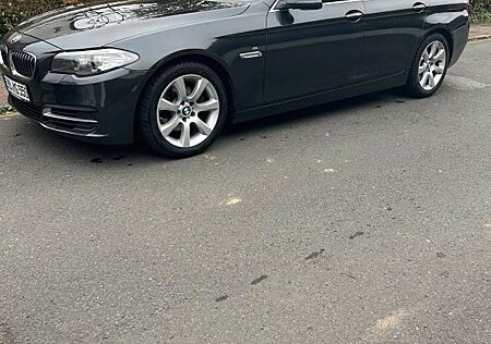 BMW 520D M-Paket