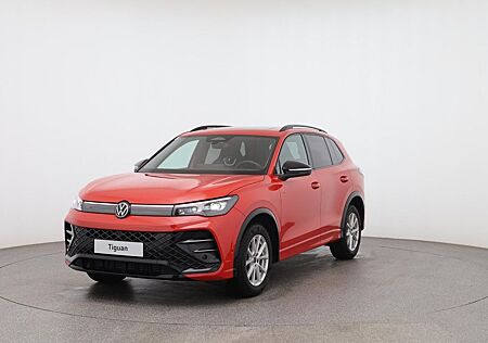 VW Tiguan Volkswagen R-Line eTSI DSG