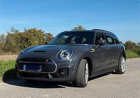 Mini Cooper SD Clubman ALL4 *JCW Trim*LED*AHK*Dachreling*Navi