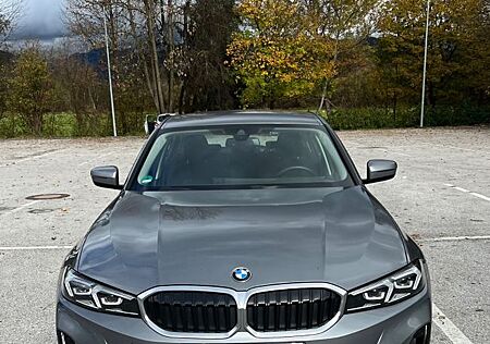 BMW 318i Automatik -
