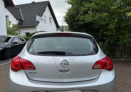 Opel Astra 1.6 Selection Selection