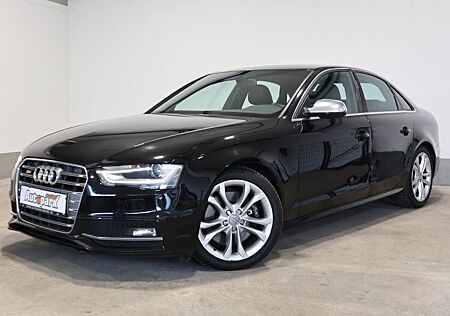 Audi S4 3.0 TFSI Quattro~NAVI~PDC~