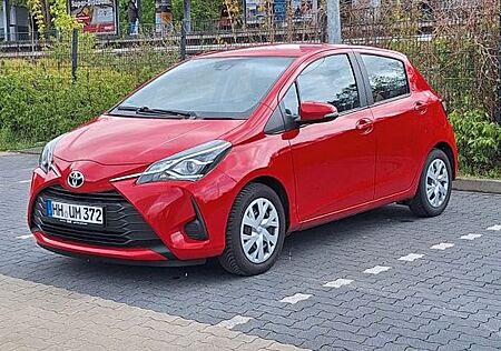 Toyota Yaris 1,0-l-VVT-i -