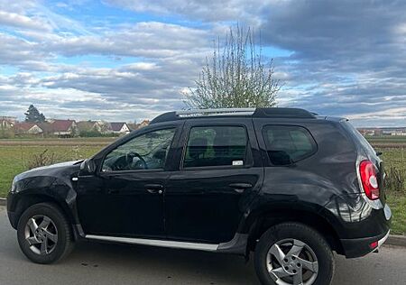 Dacia Duster /Schiebedach/Klima/Bremsen+Zahnr. NEU/TÜV