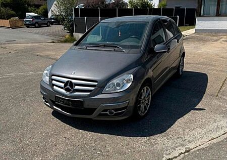 Mercedes-Benz B 180 CDI -
