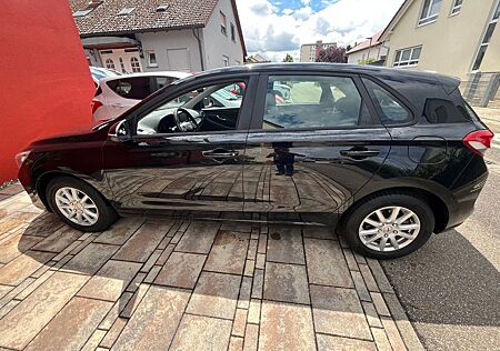 Hyundai i30 Select-- Garantie bis 2030 möglich