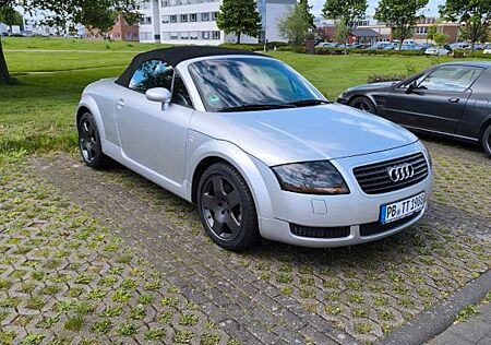 Audi TT Roadster 1.8T 132 kW -