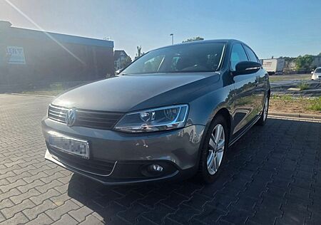 Volkswagen Jetta 1,2 TSI Match*Klima*T-Leder*SHZ