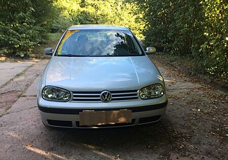VW Golf Volkswagen 1.6 Basis Basis