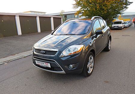 Ford Kuga Titanium 4x4 Panorama Xenon Navi Leder