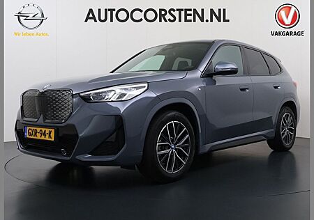 BMW iX1 eDrive20 67kWh M Sport pakket Pano-Dak/Schui