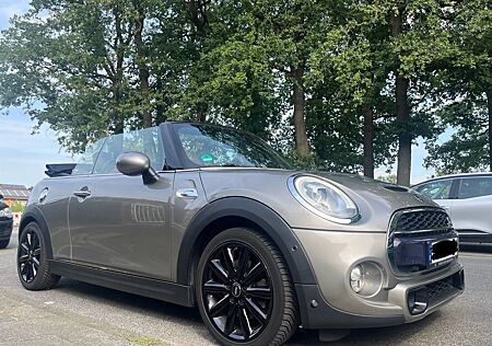 Mini Cooper S Cabrio , JCW Sportsitze Chili paket