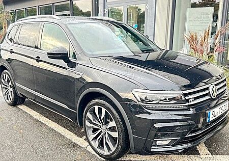 VW Tiguan Allspace Volkswagen DSG/ R-Line